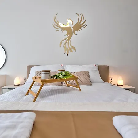 Fenix - Free & Wellness 아파트